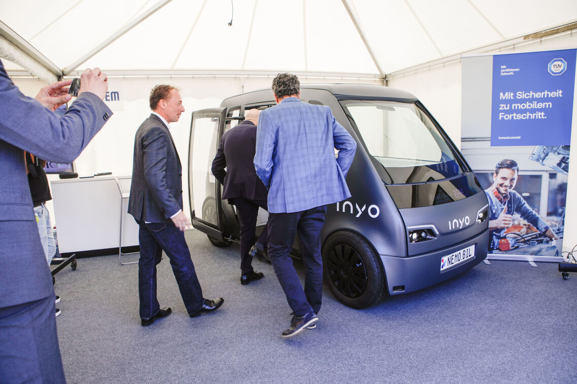 Elektrotage@barbaranidetzky 2033 co7o5xwx