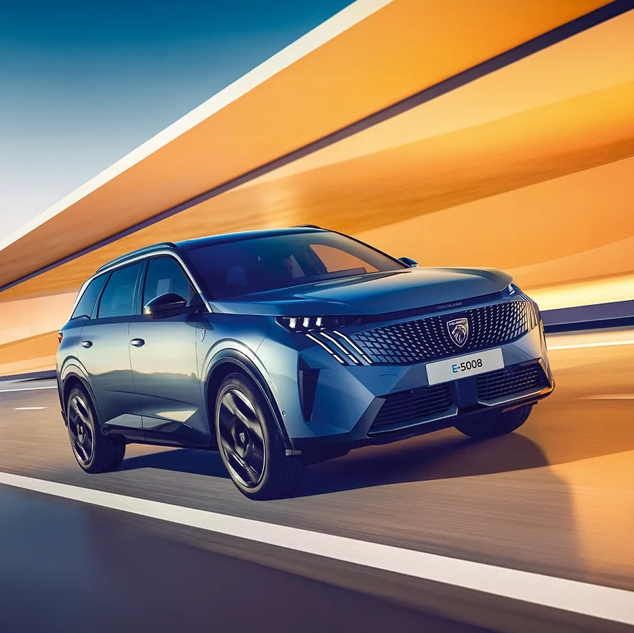 Peugeot e 5008 83thjyrS