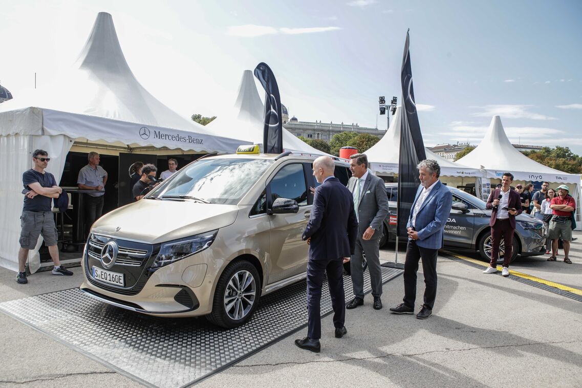 Thumb elektrotage eroffnung@barbaranidetzky 2057 D9vhDa5q