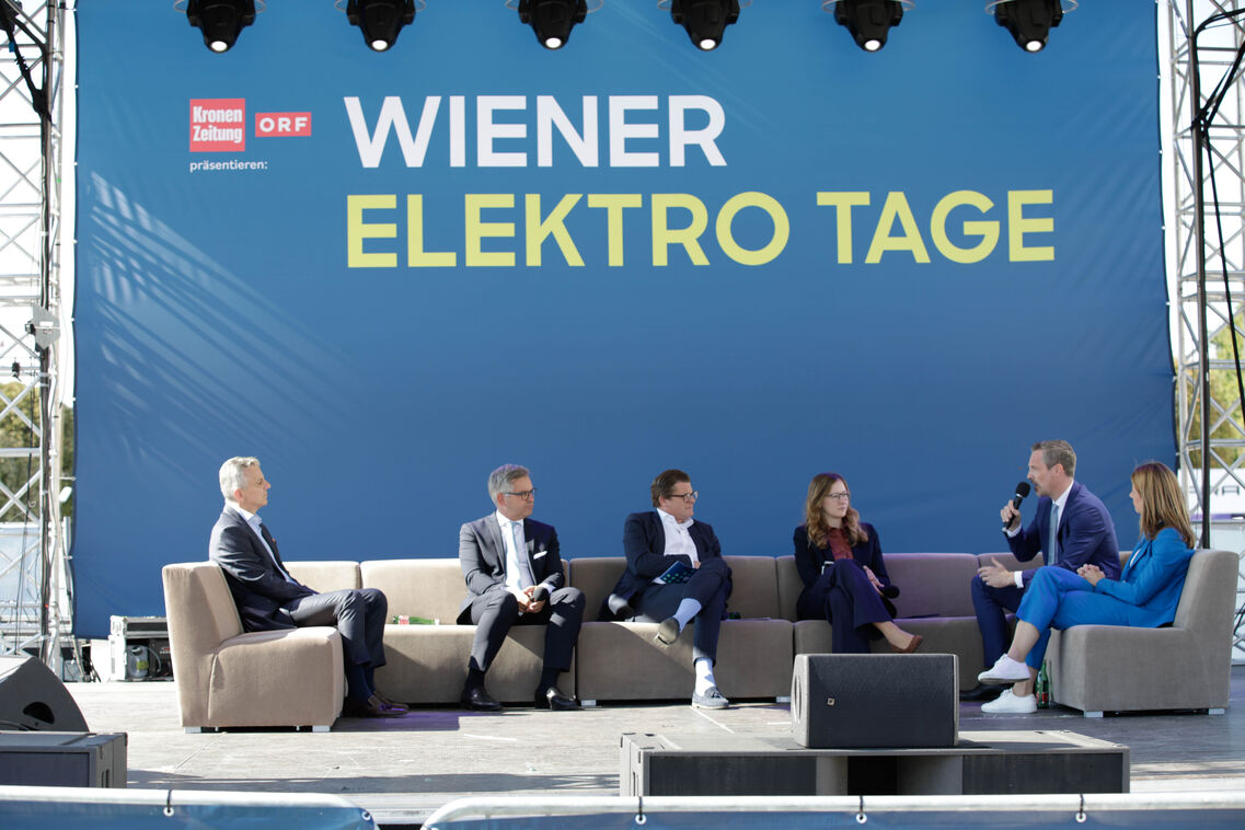 Thumb elektrotage eroffnung@barbaranidetzky 2328 zVs3Ipco